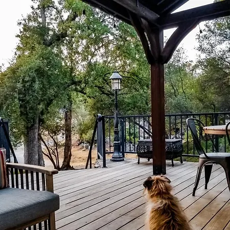 Out In The Wild Villa Oakhurst Exterior photo
